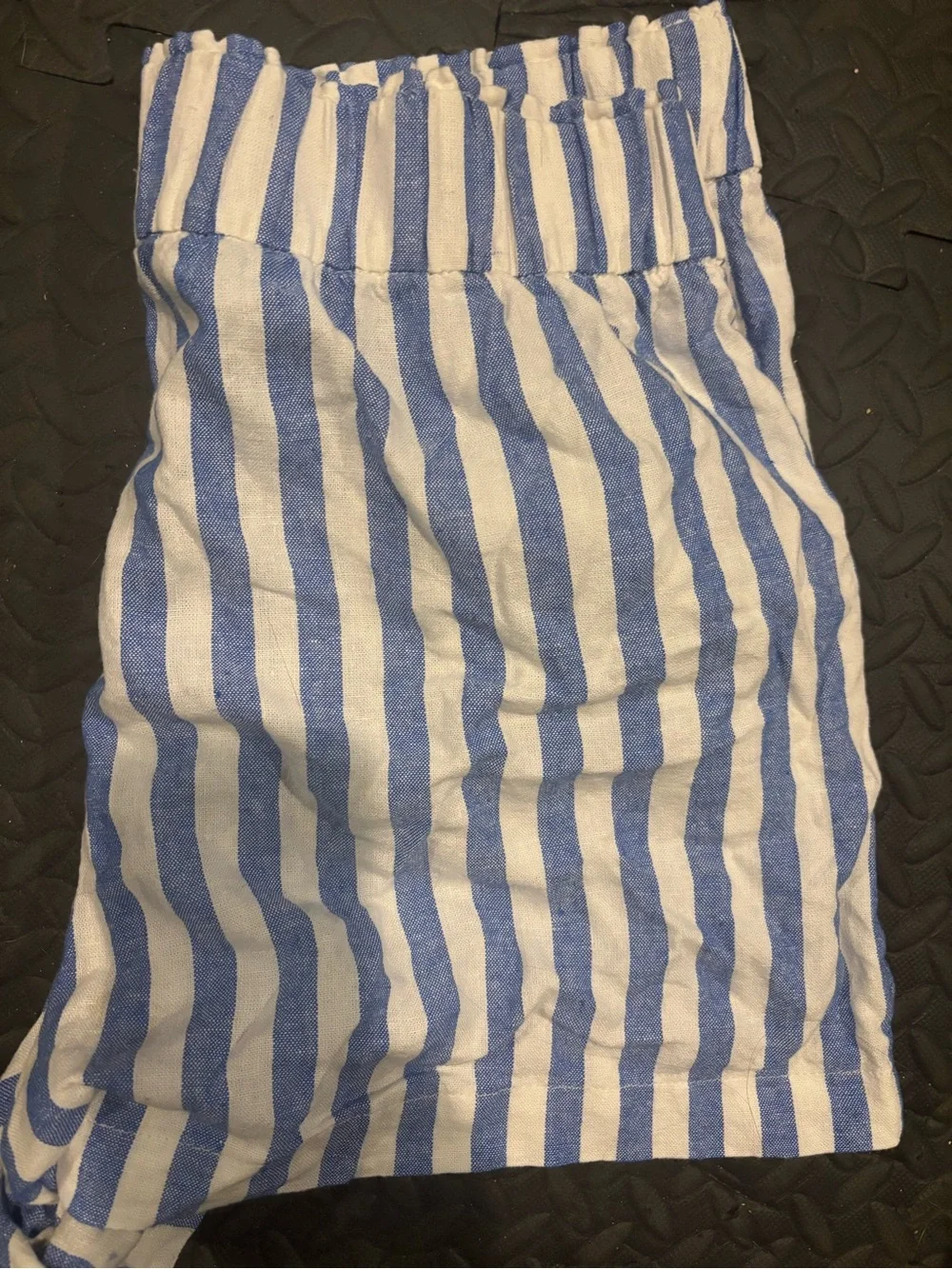NWOT Women’s Blue & White Striped Pull-On Shorts